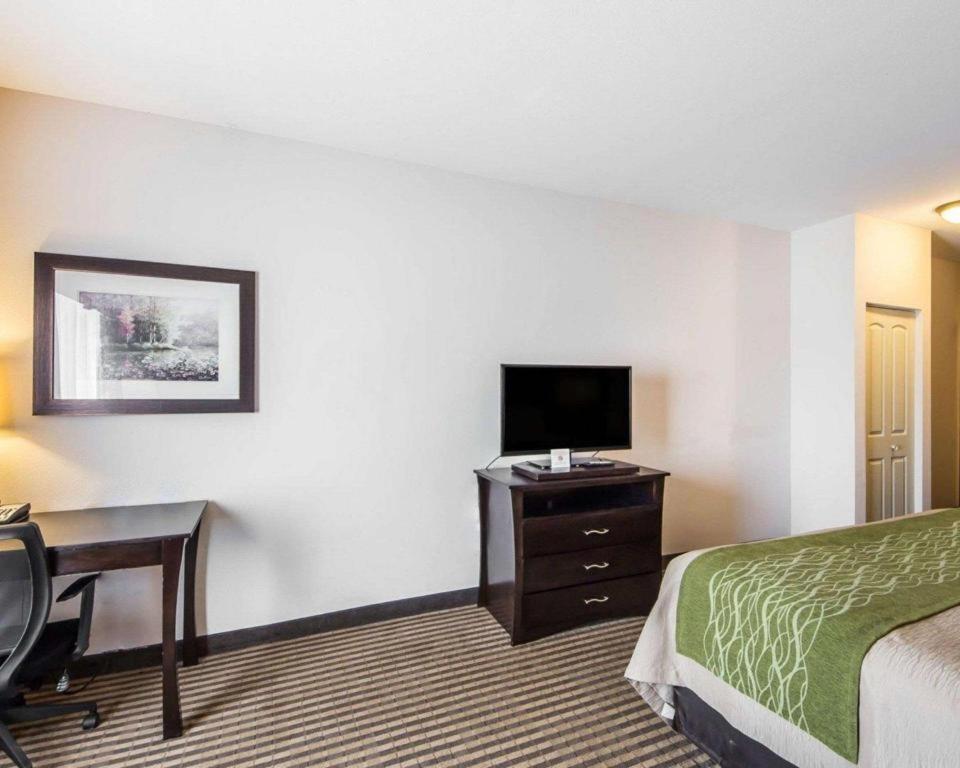 Comfort Inn & Suites Alva Екстериор снимка