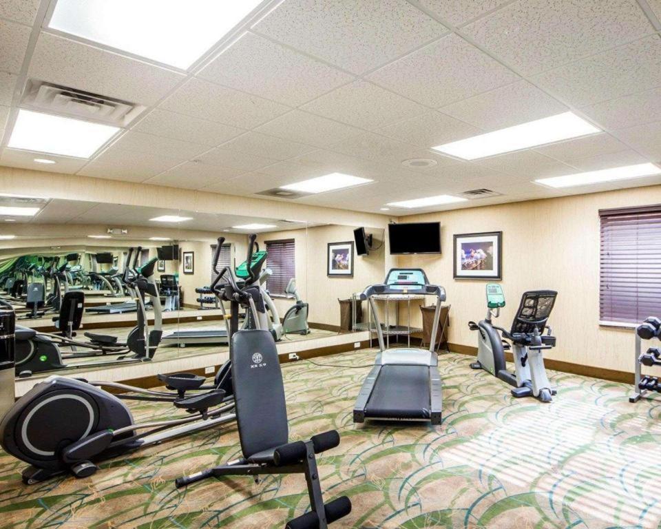 Comfort Inn & Suites Alva Екстериор снимка